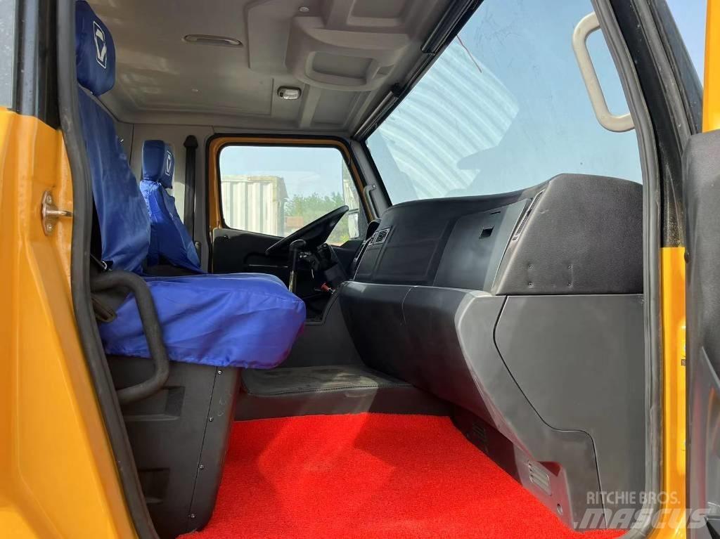 XCMG QY70KC Macara pentru orice teren