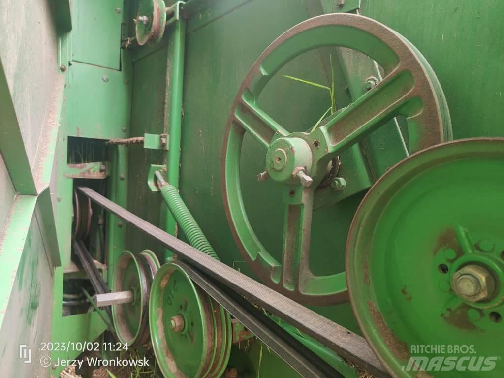 John Deere 1075 Combine de secerat