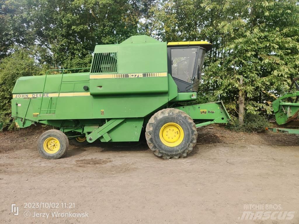 John Deere 1075 Combine de secerat