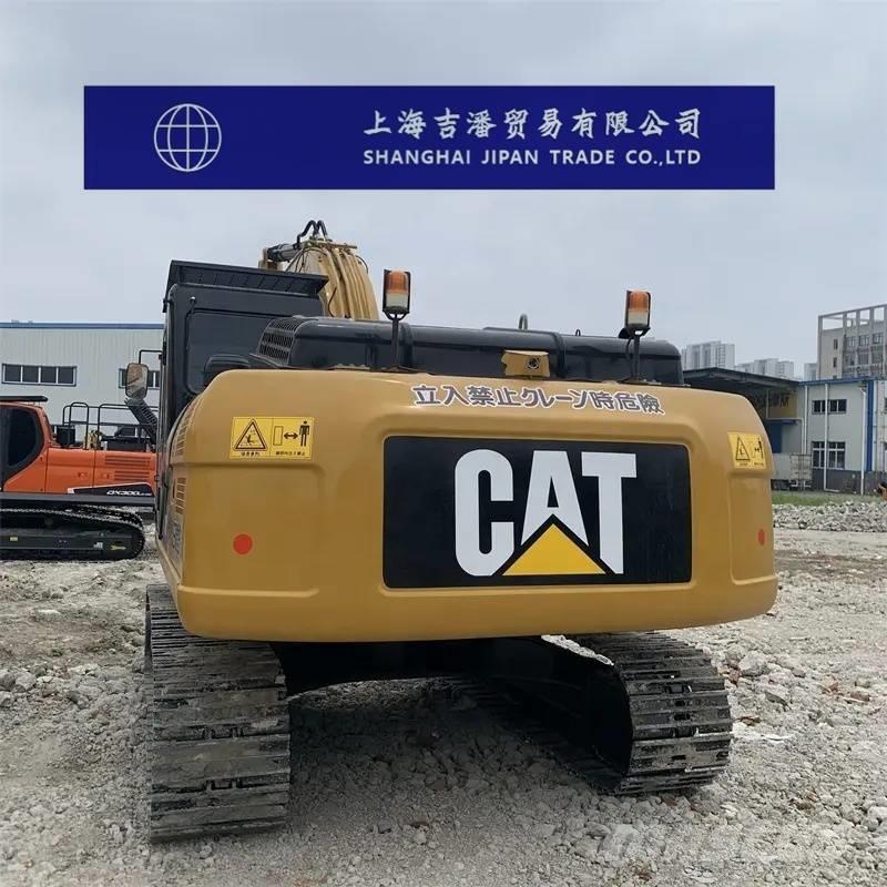 CAT 324 D Excavatoare pe șenile
