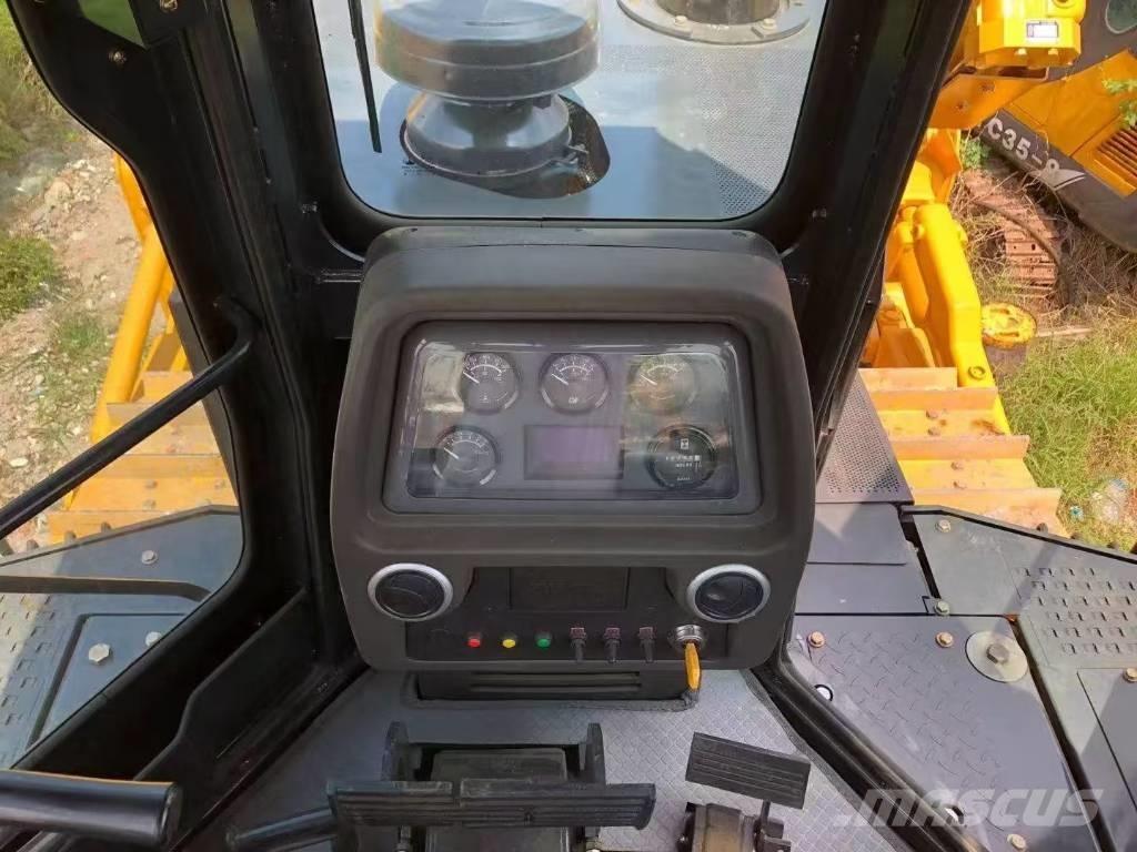 Shantui SD 22 Buldozere pe senile