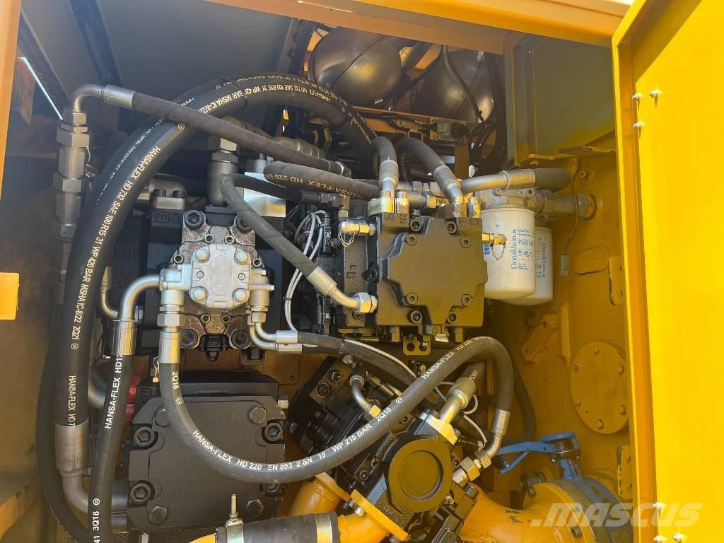 Liebherr 934 Paleta de manipulare