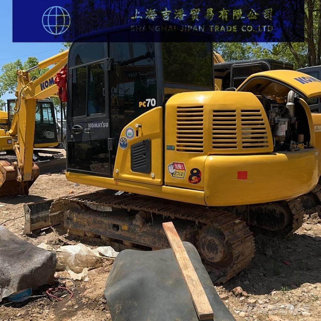 Komatsu PC 70 Excavatoare pe șenile
