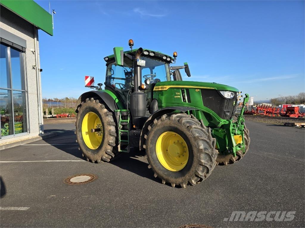 John Deere 6R230 Tractoare