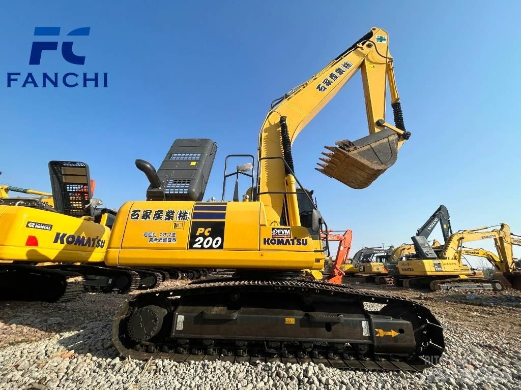 Komatsu PC 200-8 Excavatoare pe șenile
