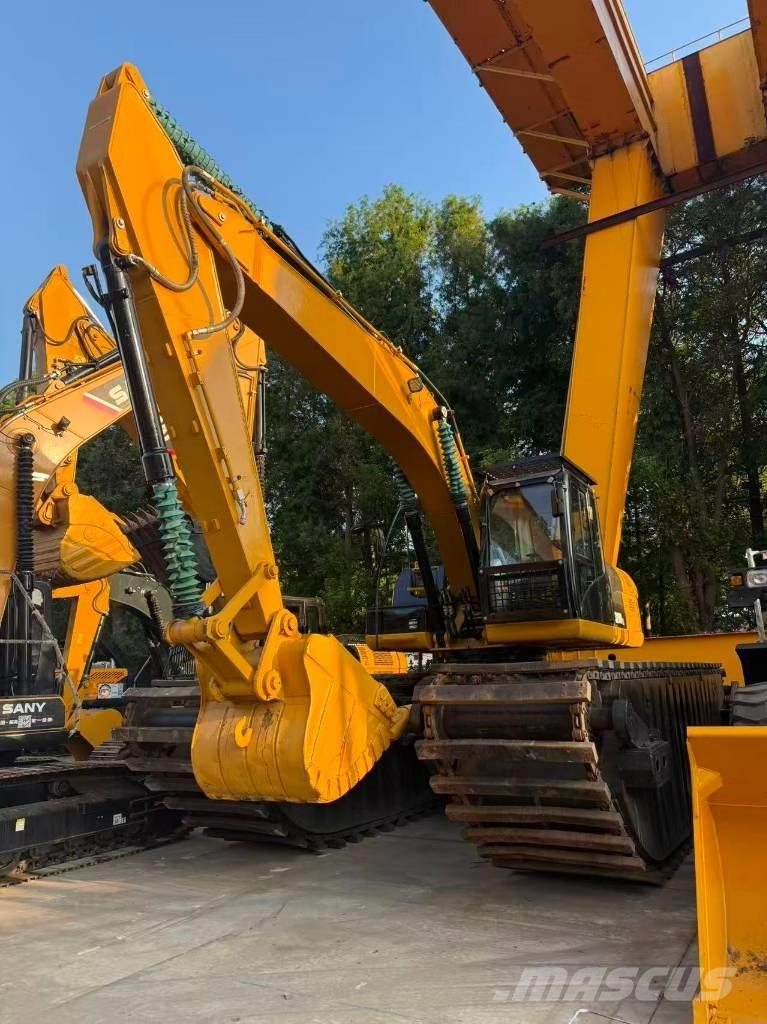 CAT 320 D Excavator amfibiu