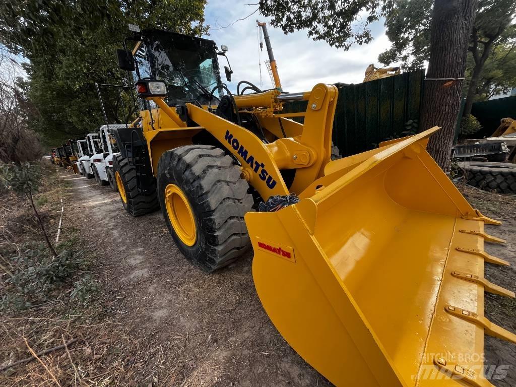 Komatsu WA 380-3 Incarcator pe pneuri