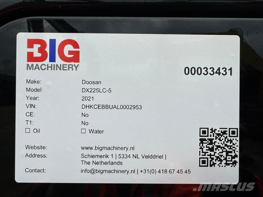 Doosan DX225LC-5 Excavatoare pe șenile
