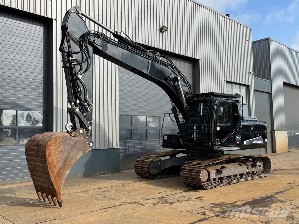 Doosan DX225LC-5 Excavatoare pe șenile

