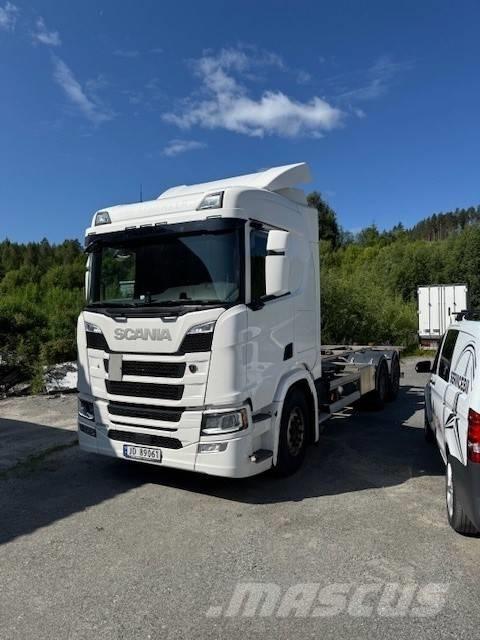 Scania R 540 Camion cadru container