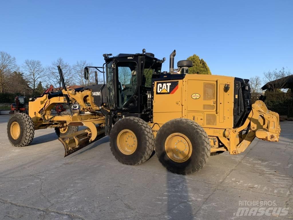 CAT 140 M 3 Gredere