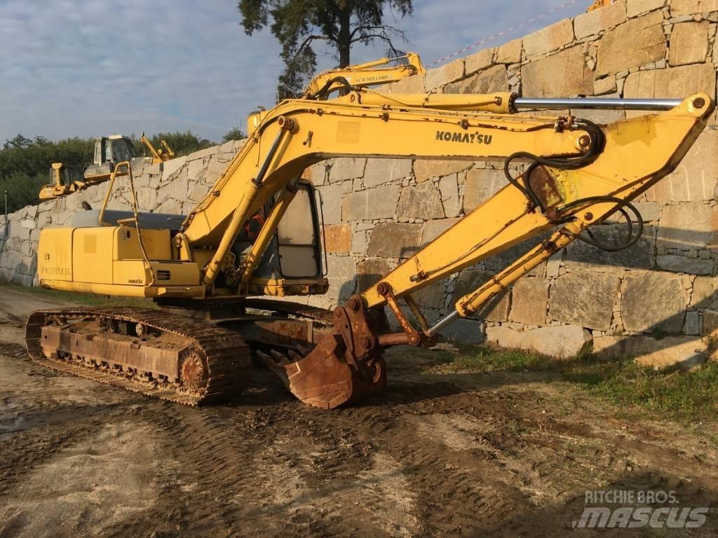 Komatsu PC210LC-6K Excavatoare pe șenile
