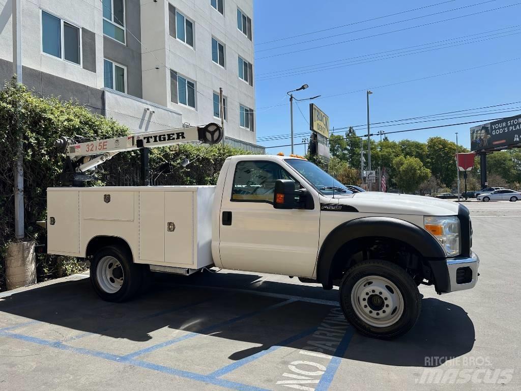 Ford F 550 SD Municipal/vehicul cu uz general