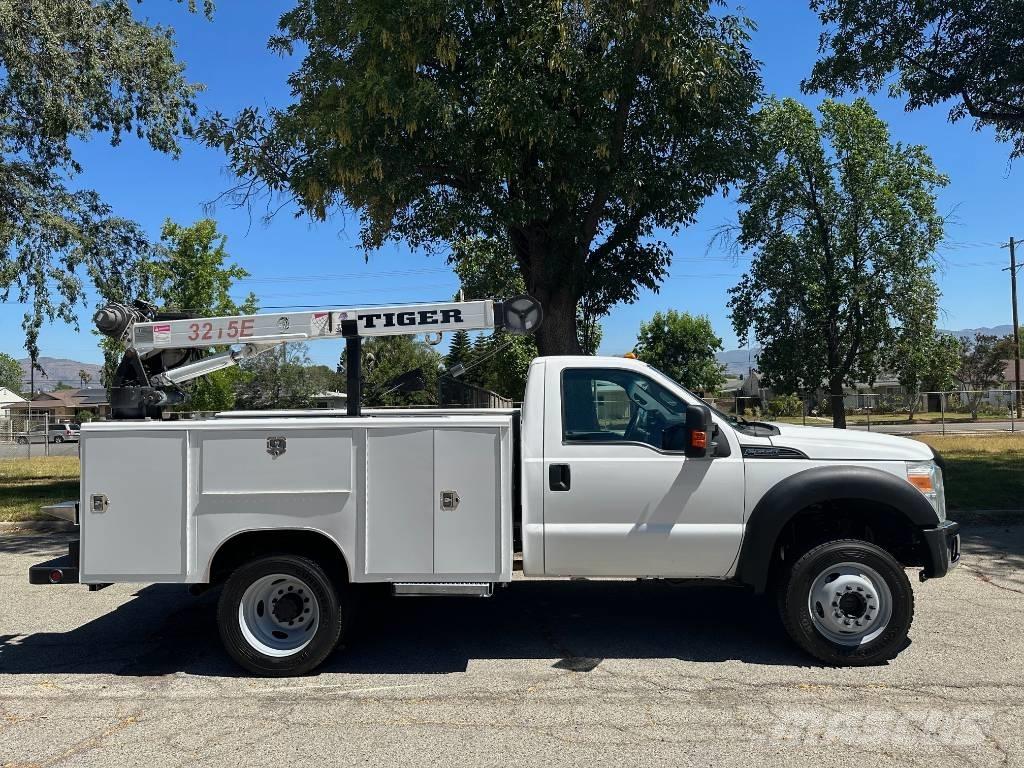 Ford F 550 SD Municipal/vehicul cu uz general