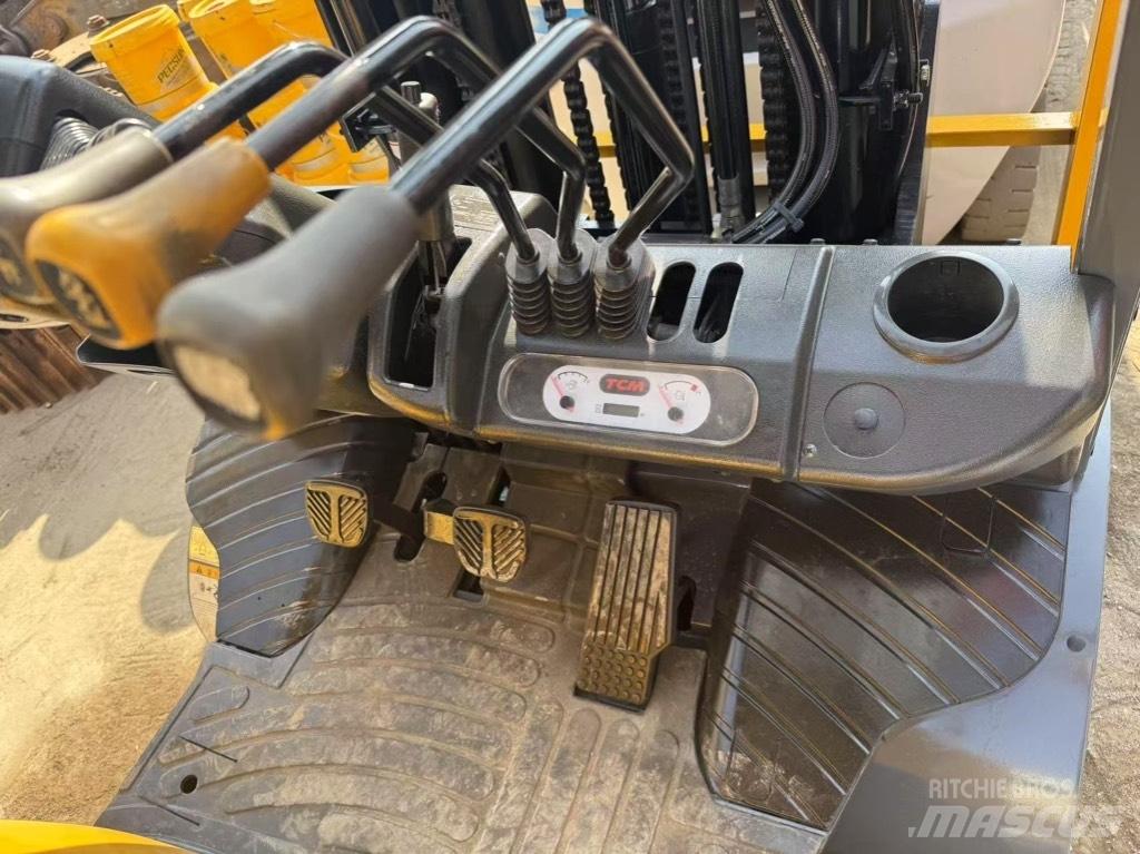 TCM FD 25 Stivuitor diesel