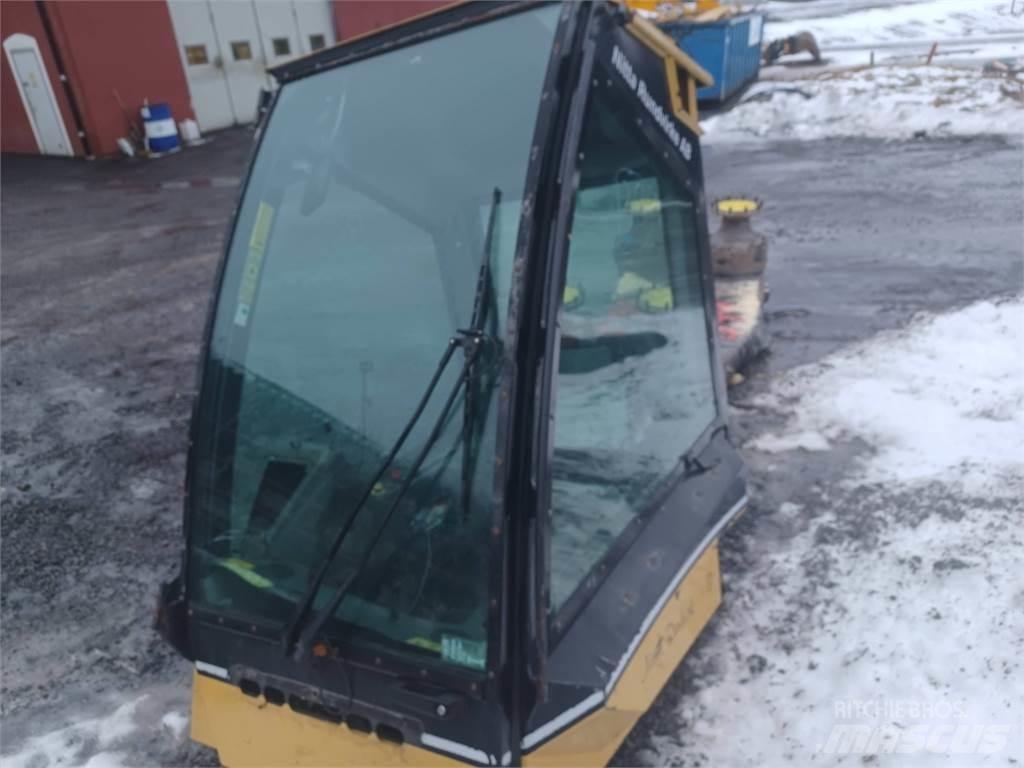 Eco Log 590d Cabine si interior