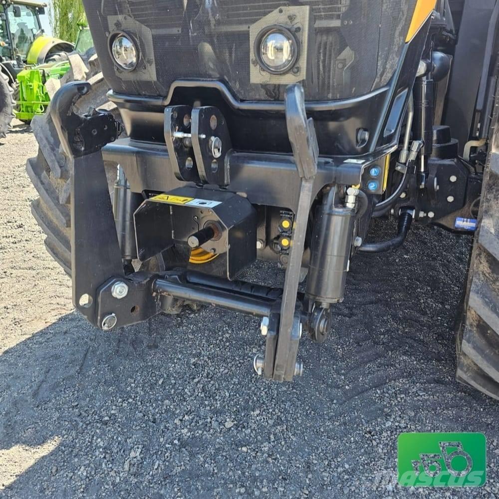 JCB FASTRAC 8330 Tractoare