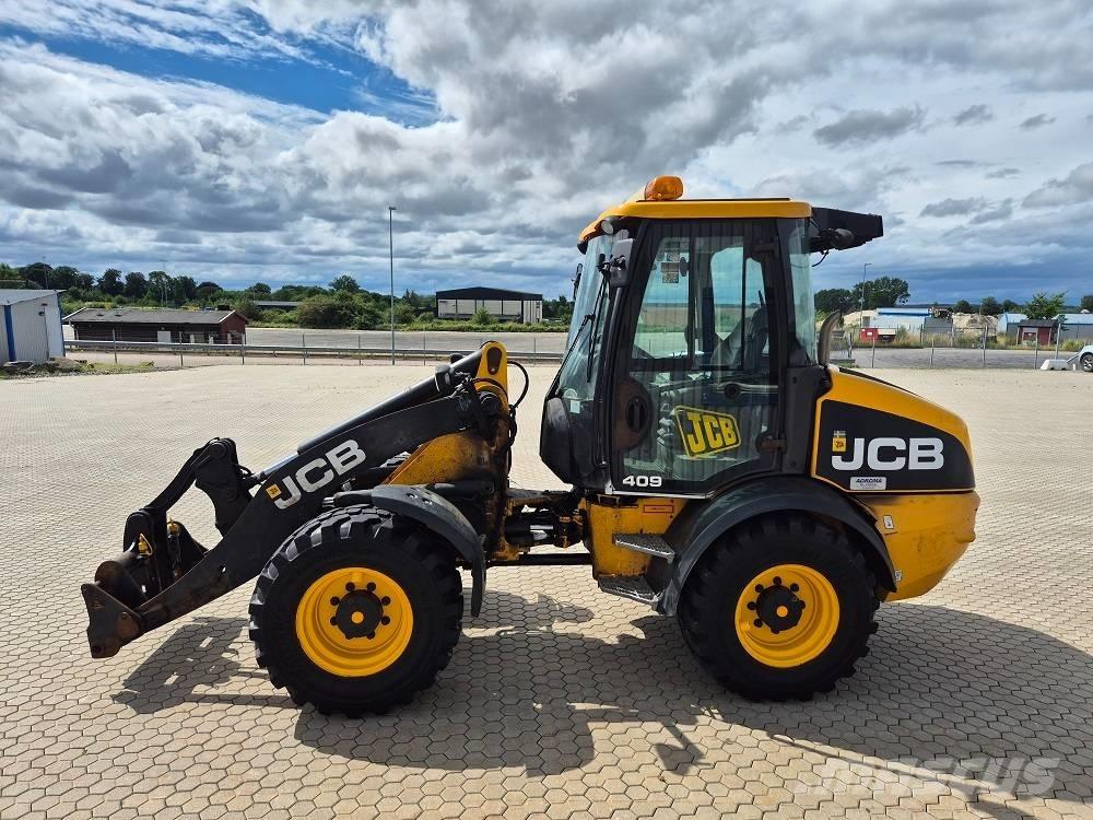 JCB 409 Incarcator pe pneuri
