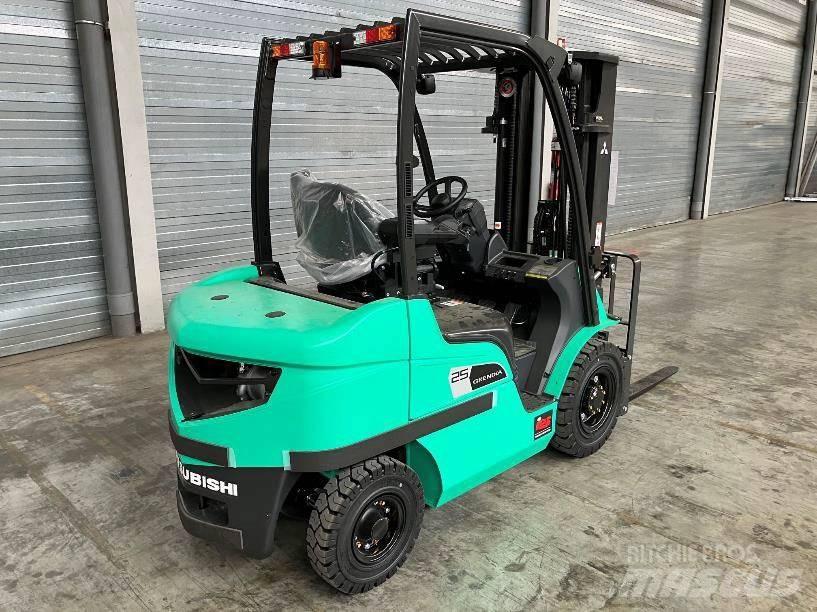 Mitsubishi FD25N3 Stivuitor GPL