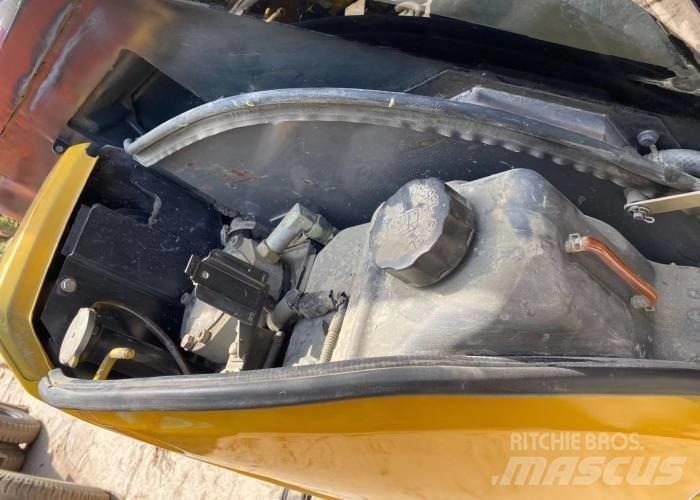 Komatsu PC30 Excavatoare pe șenile
