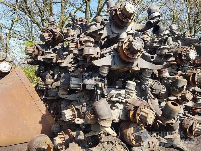  Axles Autobus Transport - Altele