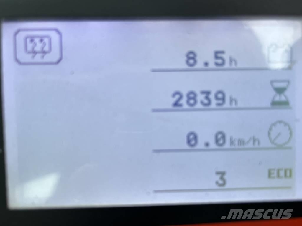 Linde P80     V-4202 Camioane de tractiune