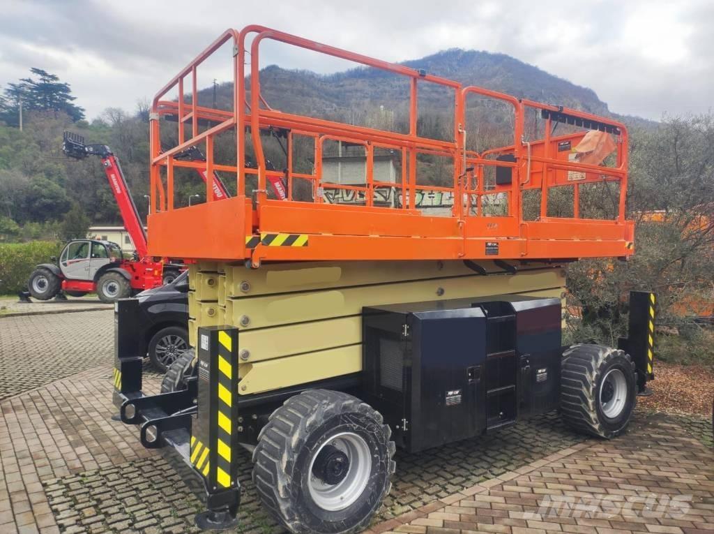 JLG 430 LRT Ascensoare verticale catarg