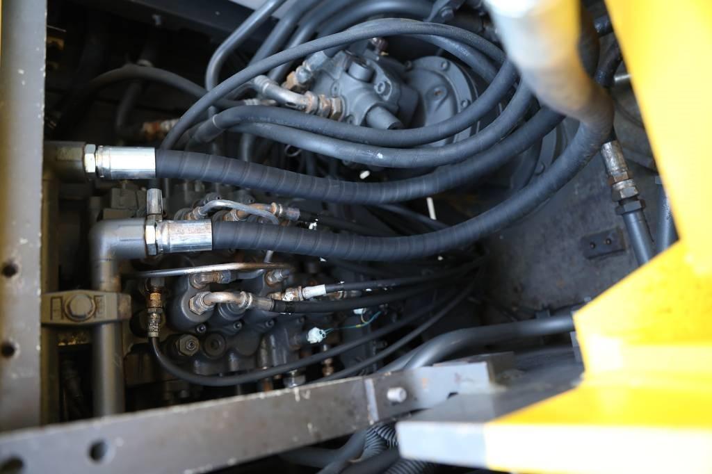 Sumitomo SH120A-3 Excavatoare pe șenile
