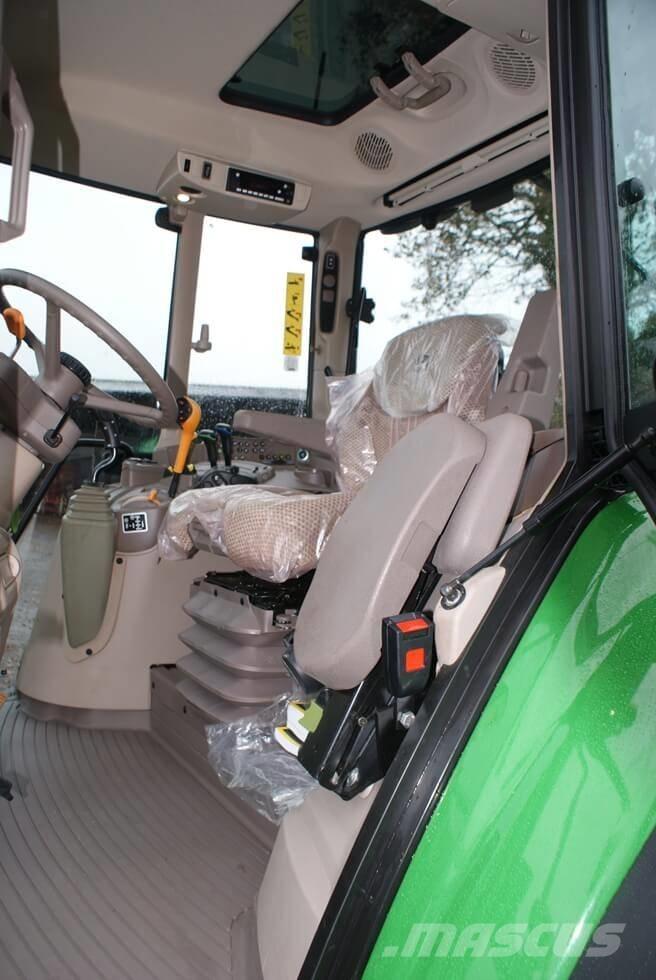 John Deere 6120 M Tractoare