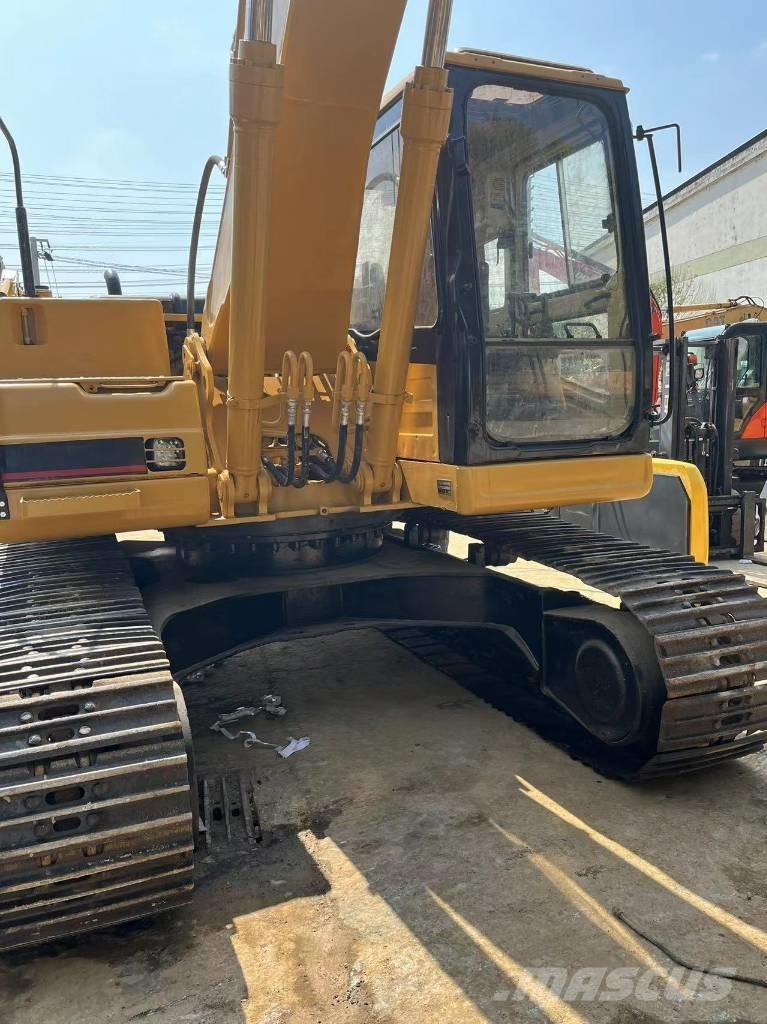 CAT 320 B L Excavatoare pe șenile
