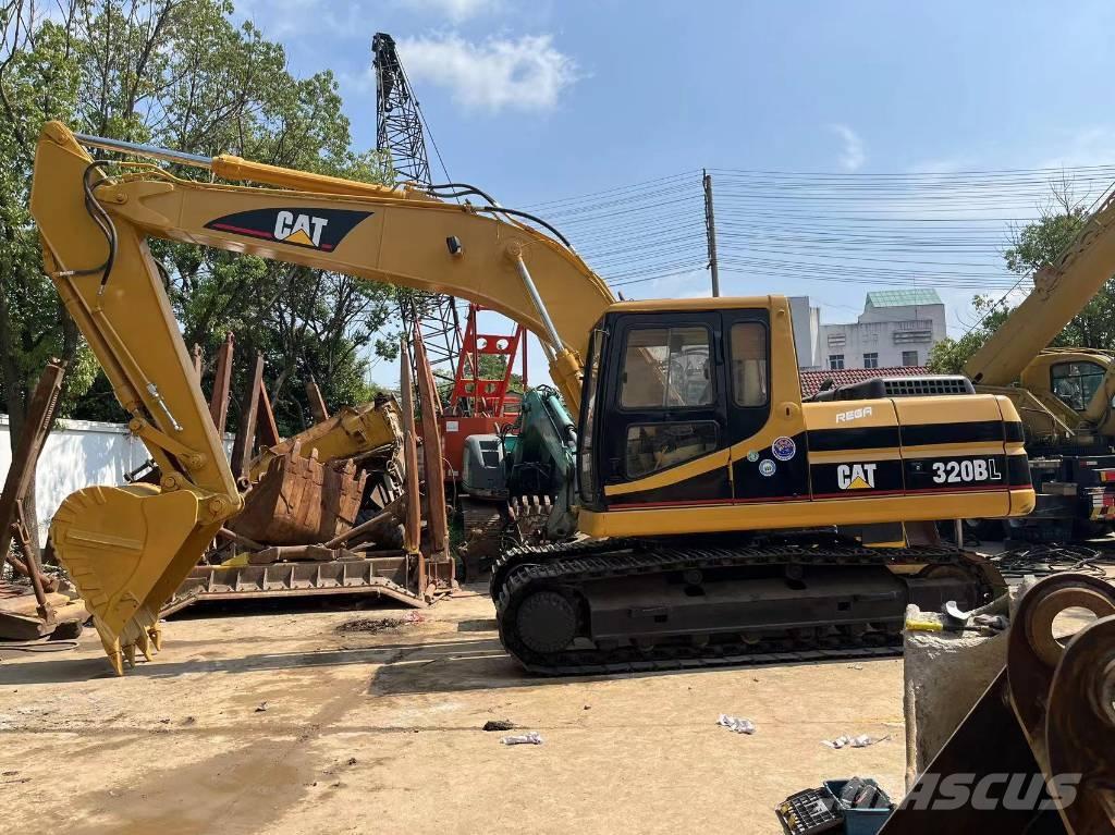 CAT 320 B L Excavatoare pe șenile
