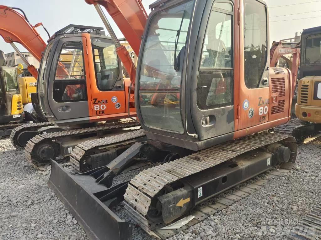 Hitachi ZX 80 Excavatoare 7t - 12t