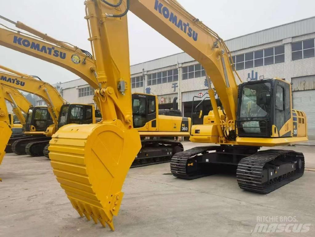 Komatsu PC 210 Excavatoare pe șenile
