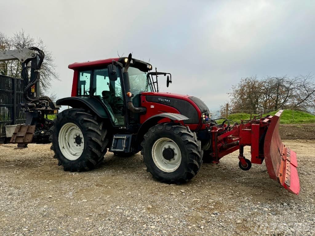Valtra N 91 Tractoare