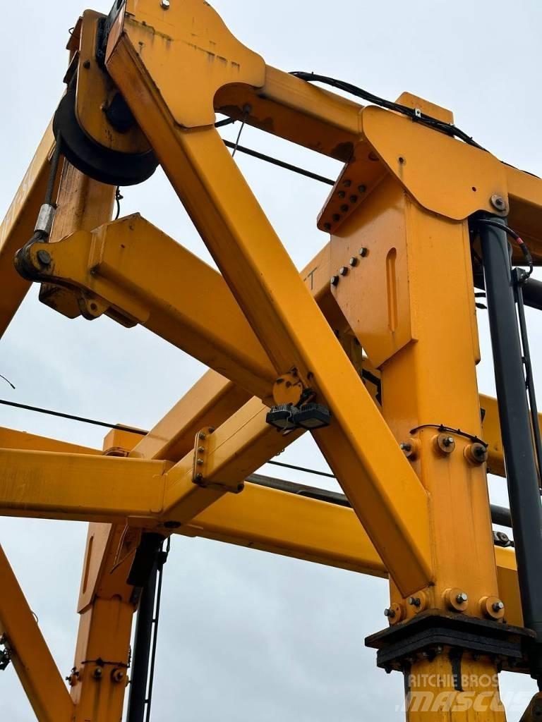 Combilift SC 3 T Stivuitoare de containere