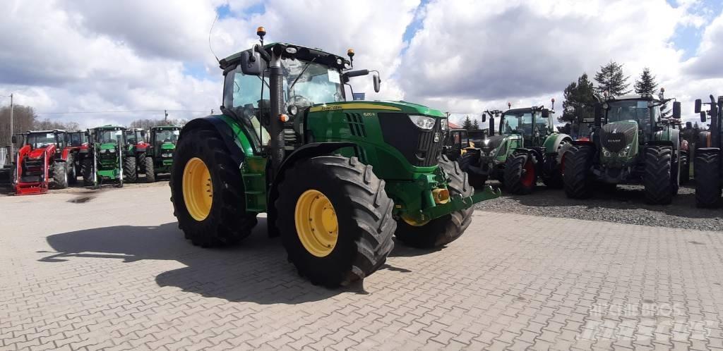 John Deere 6210 R Tractoare