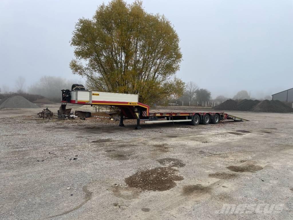 Wielton NJ 3 Remorci transport vehicule