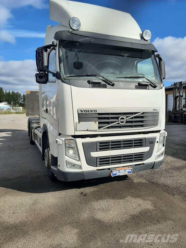 Volvo FH 13 Camion cadru container