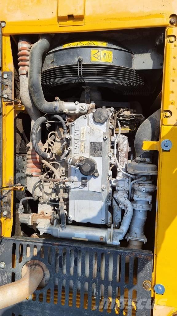 JCB JS220 EXTRA Long Excavatoare pe șenile
