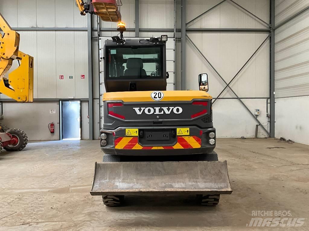 Volvo EW 60 E Excavatoare cu roti