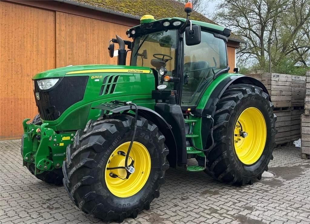 John Deere 6210R Tractoare