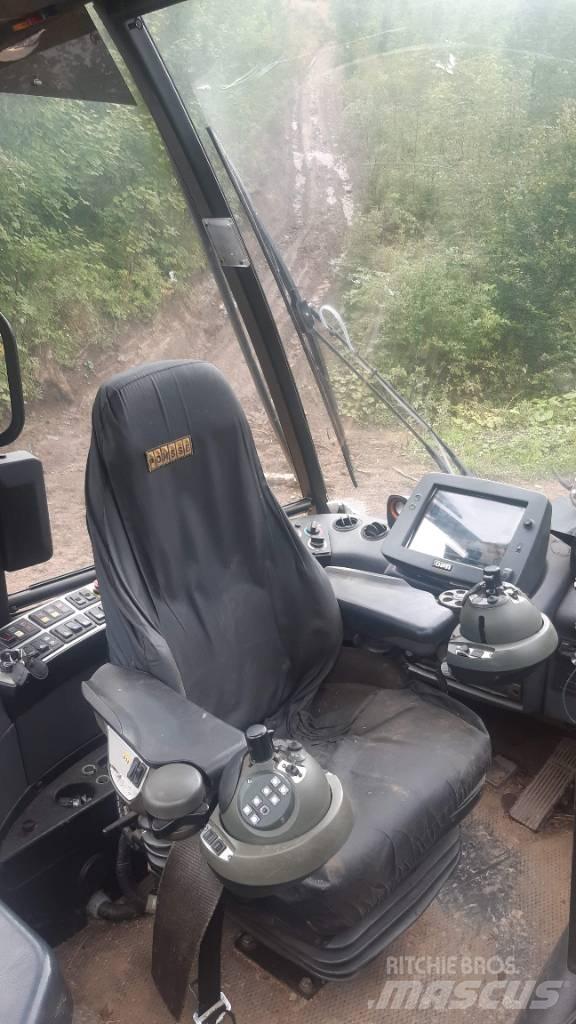 Ponsse Ergo 6W Combine forestiere