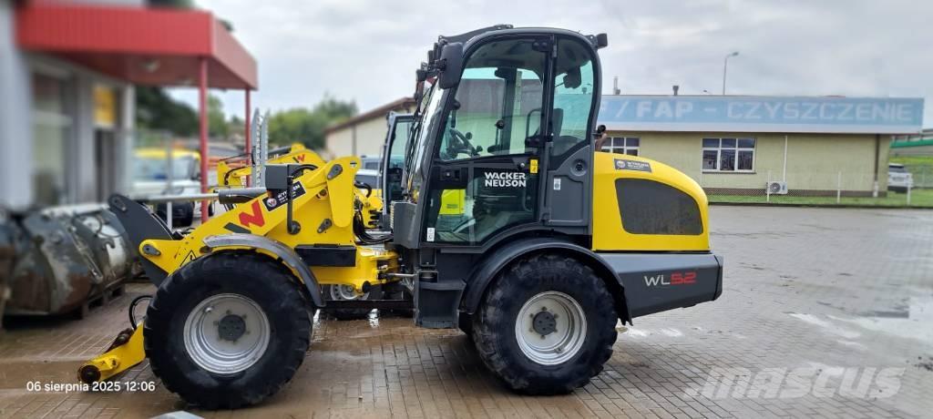 Wacker Neuson WL 52 Incarcator pe pneuri