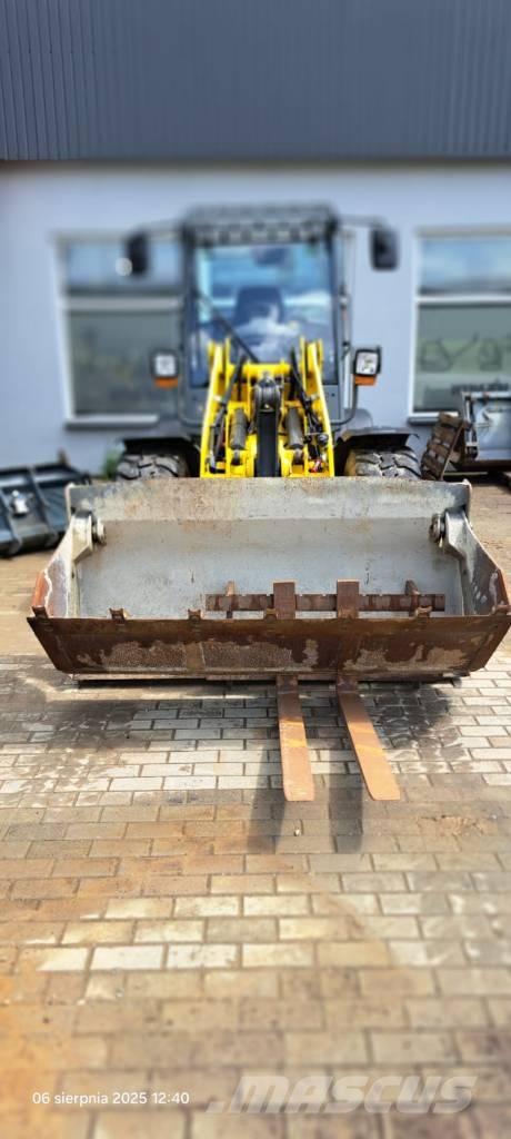 Wacker Neuson WL 52 Incarcator pe pneuri