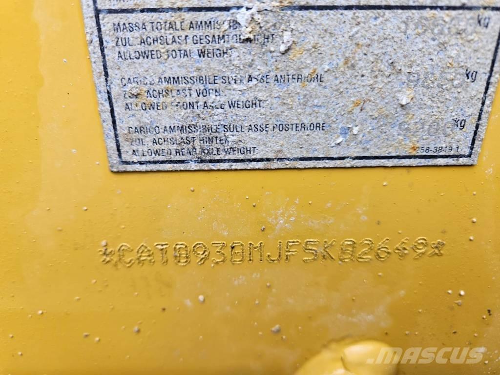 CAT 930 M Incarcator pe pneuri