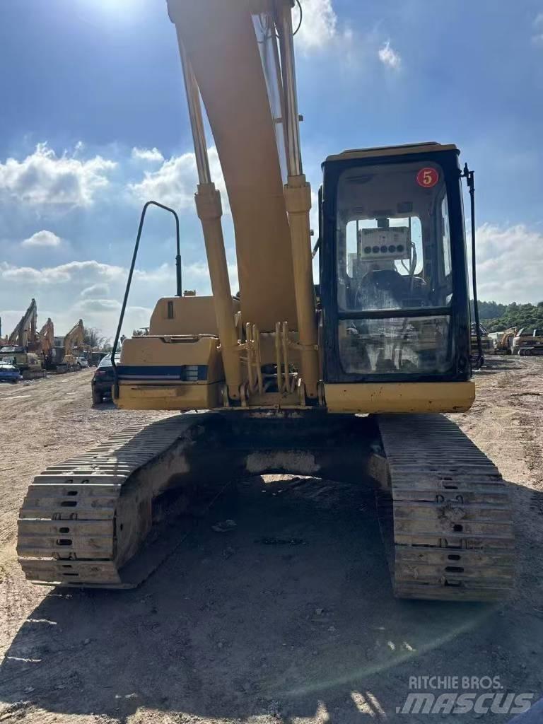 CAT 320 B L Excavatoare pe șenile

