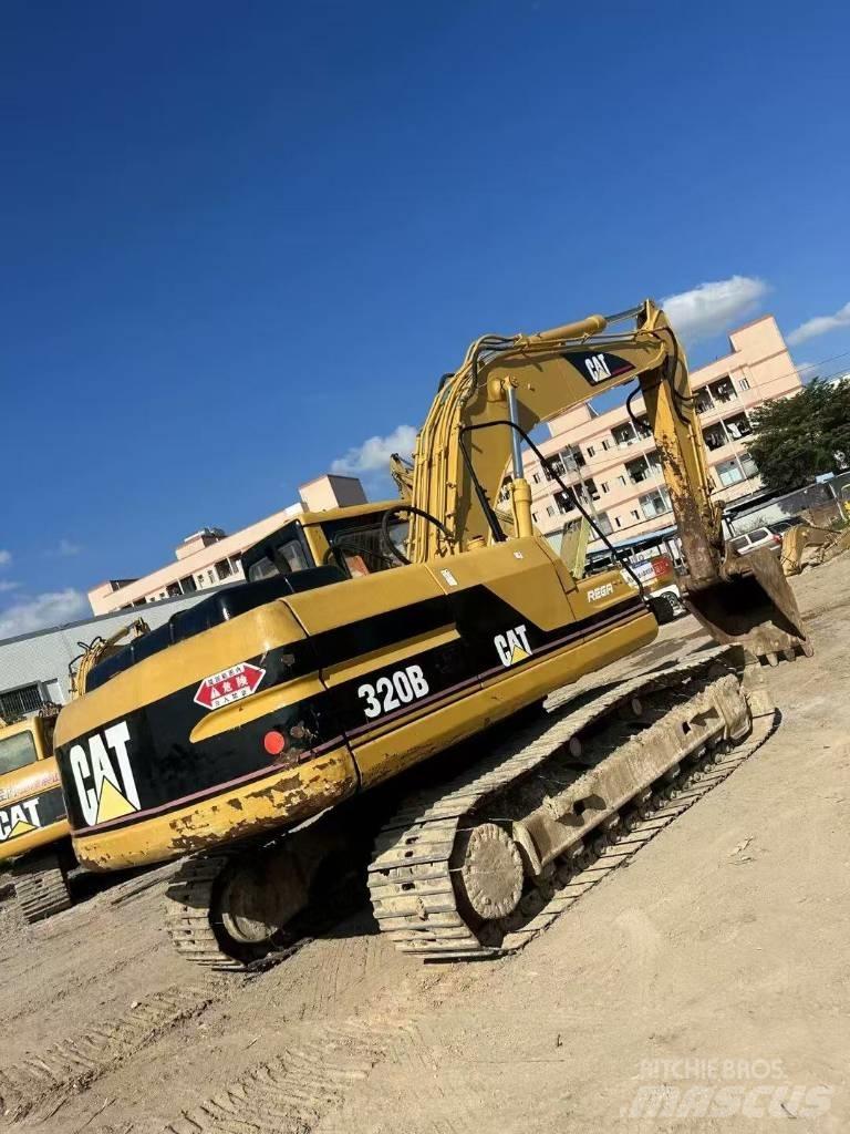 CAT 320 B L Excavatoare pe șenile
