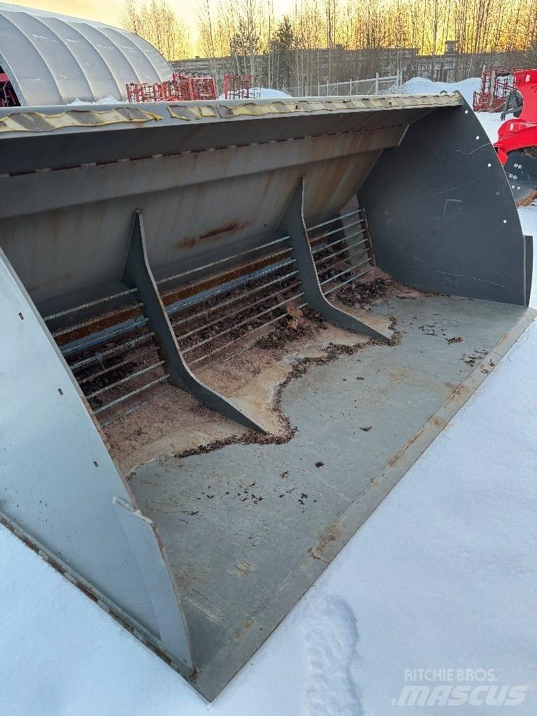 Snowek S2500 Dispersare nisip si sare