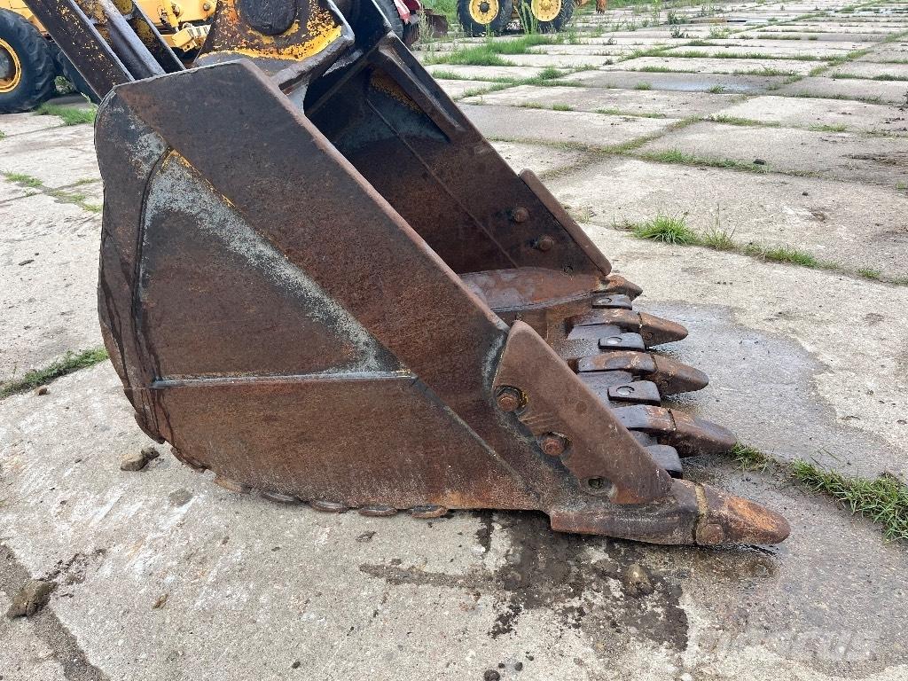 Komatsu PC 300-8 Excavatoare pe șenile
