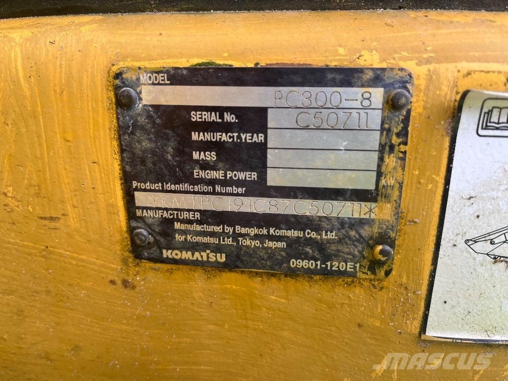 Komatsu PC 300-8 Excavatoare pe șenile
